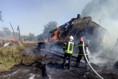 На Харьковщине пожар уничтожил частное домовладение (фото)