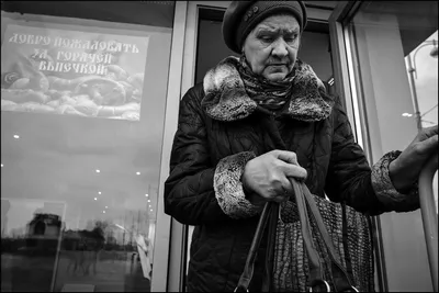 Черно-белые обои (Россия) купить в Москве в интернет-магазине SDVK-OBOI.RU.  Каталог темных обоев с ценами, фото, отзывами