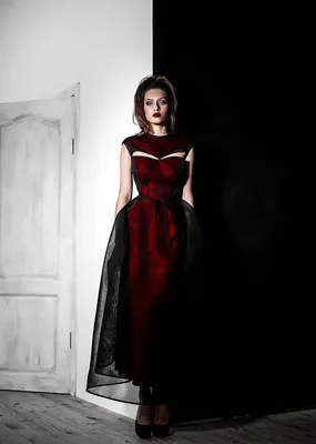Черно-красное платье в интернет-магазине на Ярмарке Мастеров | Платья,  Москва - доставка по России. Товар продан.