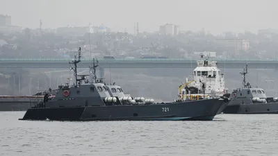 Россия стягивает корабли разных флотов в Черное море – зачем?