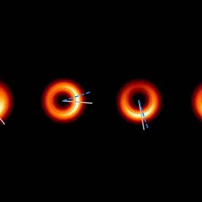 Получены новые снимки гигантской черной дыры: Наука: Наука и техника:  Lenta.ru