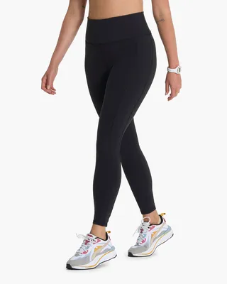 Studio Pocket Legging | Women's Black Pocket Leggings | Vuori