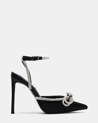 VIABLE Black Sandals | Women's Black Designer Sandals – Steve Madden