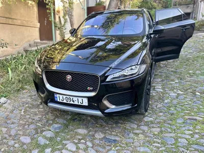 Мультимедийный вопрос. Тест-драйв Jaguar XF :: Autonews