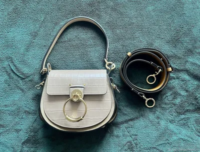 Chloe Pixie Saffron Brown Small Round Bag - Meghan Markle's Handbags -  Meghan's Fashion