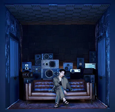 Концепт-фото Чонгука и Джина к новому альбому BTS 'BE (Deluxe Edition)' - 6  Ноября 2020 — Фанатский сайт о BTS