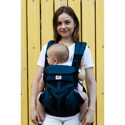 Эрго-рюкзак Ergo Baby Carrier Адапт голубой жираф София для новорожденных