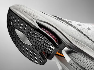 Nike Debuts the First-Ever Self-Lacing Shoe | Architectural Digest