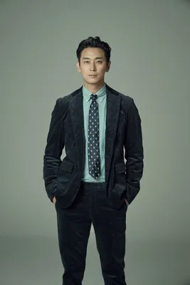 ИНТЕРВЬЮ] Чжу Джи Хун – актер-хамелеон – The Korea Times