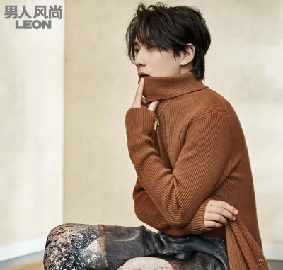 Actor Zhu Yilong covers the fashion magazine - Chinadaily.com.cn