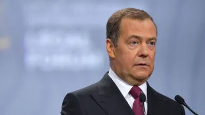 Dmitry Medvedev - Wikipedia