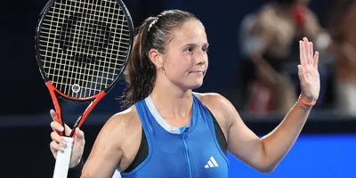 Дарья Касаткина разгромила Калинину на старте теннисного турнира в Истбурне  | ИА Красная Весна