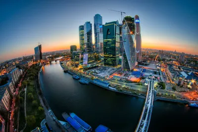 Обои на рабочий стол Панорама делового центра Москва-Сити построенного на  берегах Москвы-реки в Москве / Moscow City, Moscow, Russia, обои для  рабочего стола, скачать обои, обои бесплатно