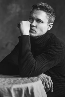 Денис Рожков, актер. Denis Rojkov, actor. photographer Andrey Repin | Виды  портретной съемки, Фотограф, Актер