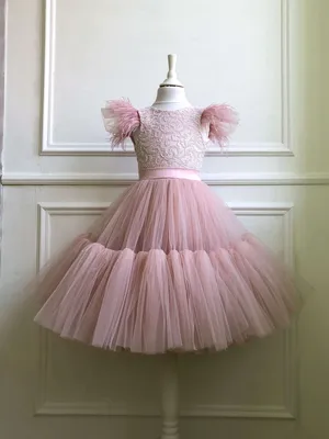 Длинное розовое бальное платье в пол для девочки на выпускной