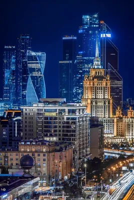 Новый Арбат, ночной вид на Москва-Сити | Russia travel, World cities, City  aesthetic