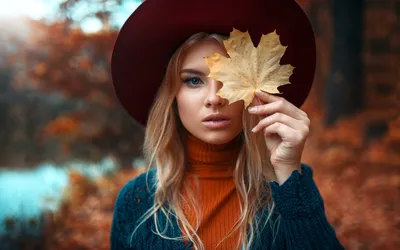 Идея для осенней фотосессии, тренд девушка со спины, тренд без лица📸  Фотограф Ирина Мишина (@iryna.m) • Фото и видео в Instagram | Cowboy hats,  Cowboy, Fashion