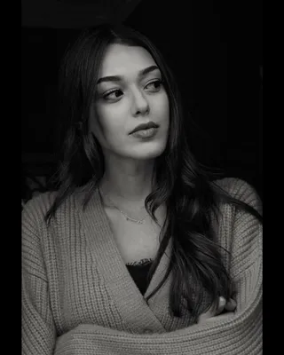 2,168 Beğenme, 15 Yorum - Instagram'da Дилан Чичек Дениз (@dilandenizsource): \"#tb 🖤 - #dilandeniz #dila… | Турецкие женщины красивые, турецкая красота, турецкие актеры