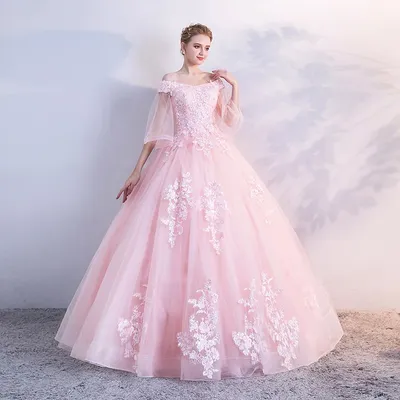 Девушка в розовом платье, длинные …» — создано в Шедевруме