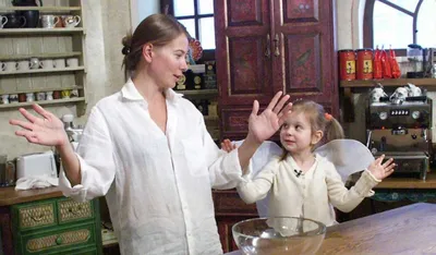 Девятый год в коме: вид дочери Высоцкой и Кончаловского способен растрогать  (фото)