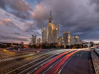 Обои Котельническая набережная, Москва, Россия Города Москва (Россия), обои  для рабочего стола, фотографии котельническая набережная, москва, россия,  города, москва , россия, котельническая, набережная, дорога, здание, москва,  жилой, дом, высотка Обои ...