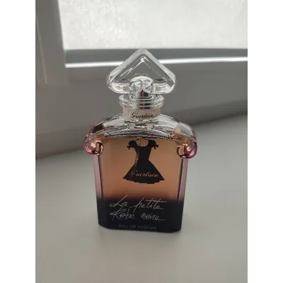 La Petite Robe Noire Eau de Toilette Guerlain аромат — аромат для женщин  2012