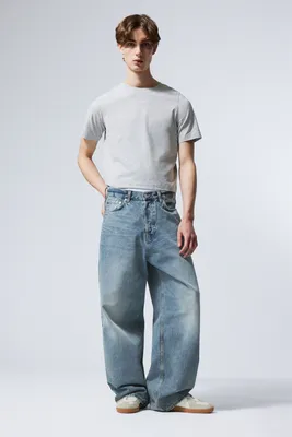 Best baggy jeans 2023: From Cos to Saint Laurent | British GQ