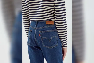 Levi's LOW LOOSE JEAN | Aritzia US