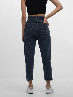 VOGUE BAZAR - 👖Джинсы mom 1500₽ Сегодня #поТРЕНДим про джинсы ! мы любим  их за то, что подходят ко всему) Но при этом у каждого свои любимчики.  🤍Лично я люблю мамсы и