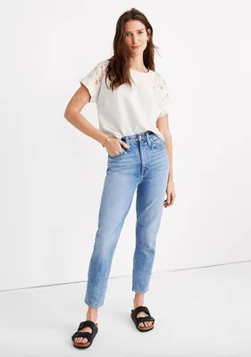 High Waisted Mom Jeans - Blue | Levi's® ES