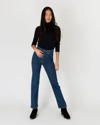 Pyramid Stretch High-Rise Cotton Flared-Leg Jeans By Jeanerica | Moda  Operandi | Flare leg jeans, Fashion, Fashion inspo