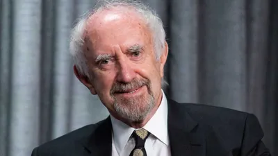 https://www.hellomagazine.com/film/20221110155983/the-crown-prince-philip-actor-jonathan-pryce/