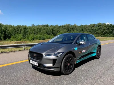 Электрический Jaguar I-PACE внедорожник с высоковольтной батареей,  электрический мотор двигателя, IAA, и-ви внедорожник Jaguar Редакционное  Стоковое Изображение - изображение насчитывающей роскошь, высоко: 168067319