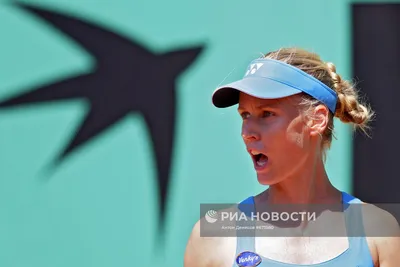Елена Дементьева стала триумфатором теннисного турнира в Дубае - Delfi RU