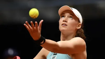 Елена Рыбакина получила травму на турнире в Германии