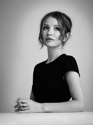 Обои Babydoll Emily Browning - Wallpaper Cave