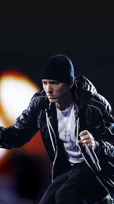 Если у кого-то есть iOS 16, эти новые фотографии Эма станут хорошими обоями : r/Eminem