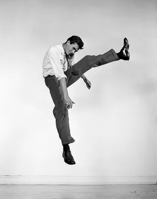 Файл:Энтони-Перкинс-Jump-Series.jpg — Википедия