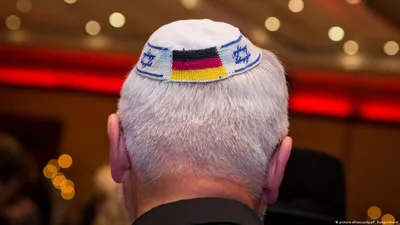 Насколько безопасно чувствуют себя евреи в Германии – DW – 24.01.2016