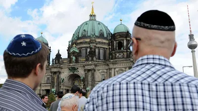 Антисемитизм в Германии усиливается из-за соцсетей – DW – 25.04.2017