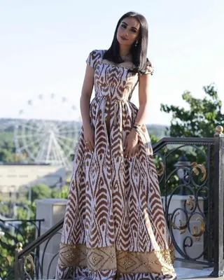 Уйгурский магазин №1️⃣ . on Instagram: “Брючный костюм + длинное платье из  мраморного адраса, размер 44-46. Це… | Dresses with sleeves, Designer  dresses, Maxi dress
