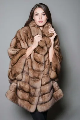 Пальто меховое женское Б-3 бобр бежевый енот бежевый - купить в Москве по  выгодной цене