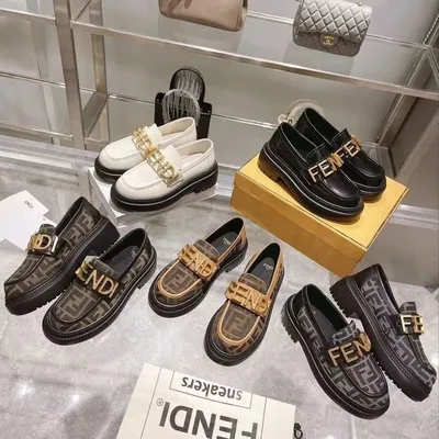 FENDI WOMEN'S SHOES ON DISPLAY INSIDE THE FASHION BOUTIQUE Stock Photo -  Alamy