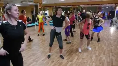 Fitness House на Чкаловской. 20.12.2014. Мастер-класс \"Zum Dance\" - YouTube