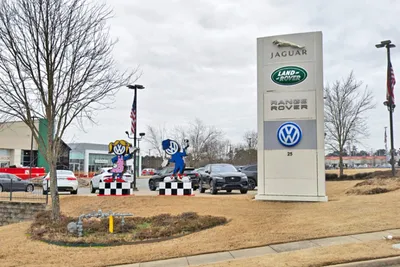 U.S. probes whether VW Group vehicles infringe Jaguar Land Rover patents |  Automotive News Europe