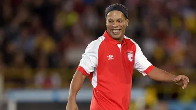 Роналдиньо. ¿Ronaldinho? | БарсаМания