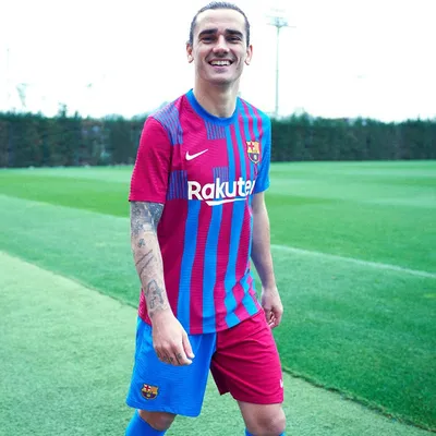 Форма Барселоны (Barcelona GRIEZMANN) - Детская сезон 19/20: продажа, цена  в Алматы. Спортивная форма от \"SPORT-SHOP.KZ\" - 67673507