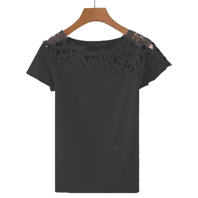 Велюровый топ с V-образным вырезом и кружевом SOFT WINTER 4411/081 black  (черный) Giulia