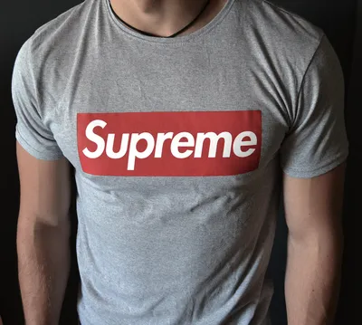 Supreme представил летнюю коллекцию футболок | BURO.