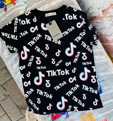 T-shirt tik tok for roblox | Неоновые наряды, Футболки для девочек,  Бесплатные вещи | Free t shirt design, Free tshirt, Roblox t-shirt